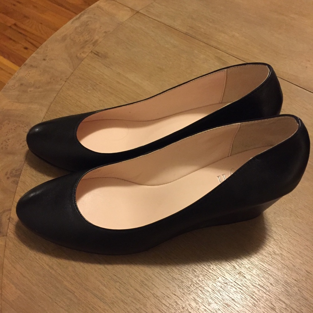 Black Wedges by Taryn